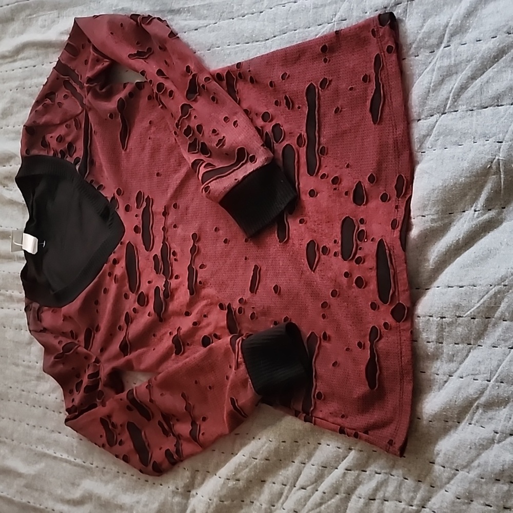 V neck distressed Gothic style layered top szM